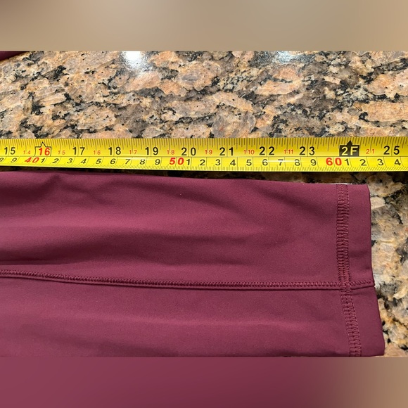 Like New Banana Republic high rise workout leggings - Picture 6 of 6